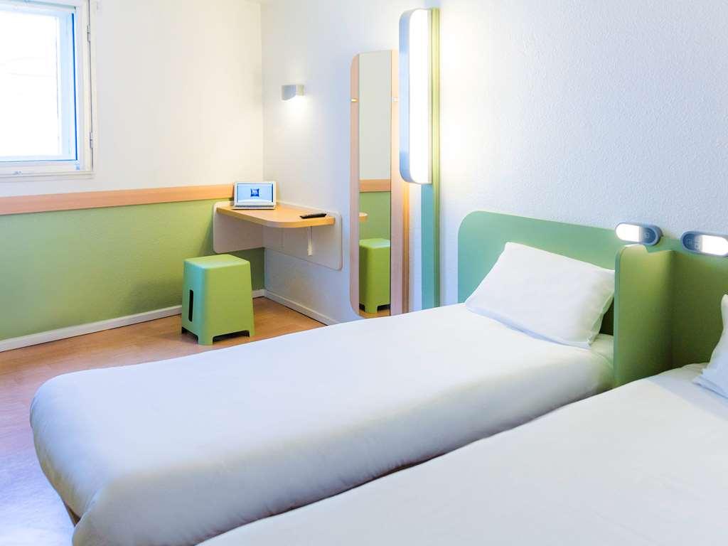 Ibis Budget Angouleme Centre Zimmer foto